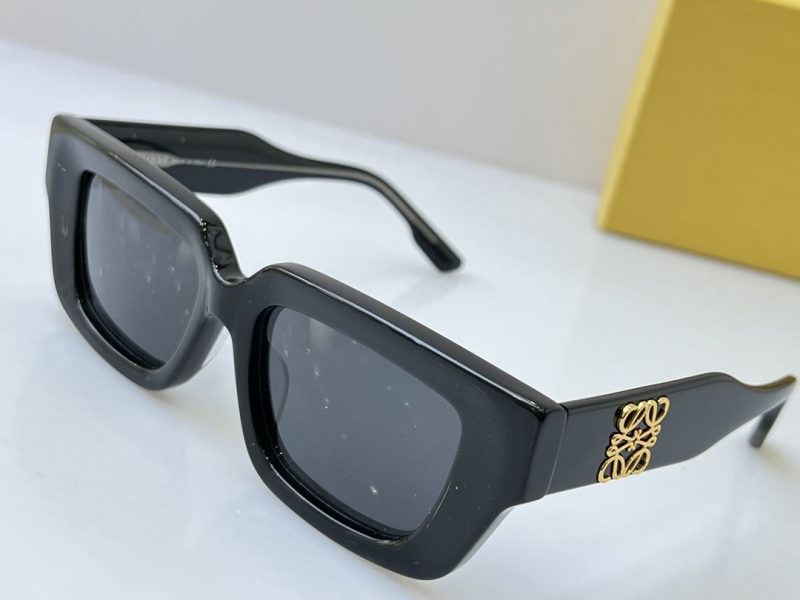 Loewe Sunglasses